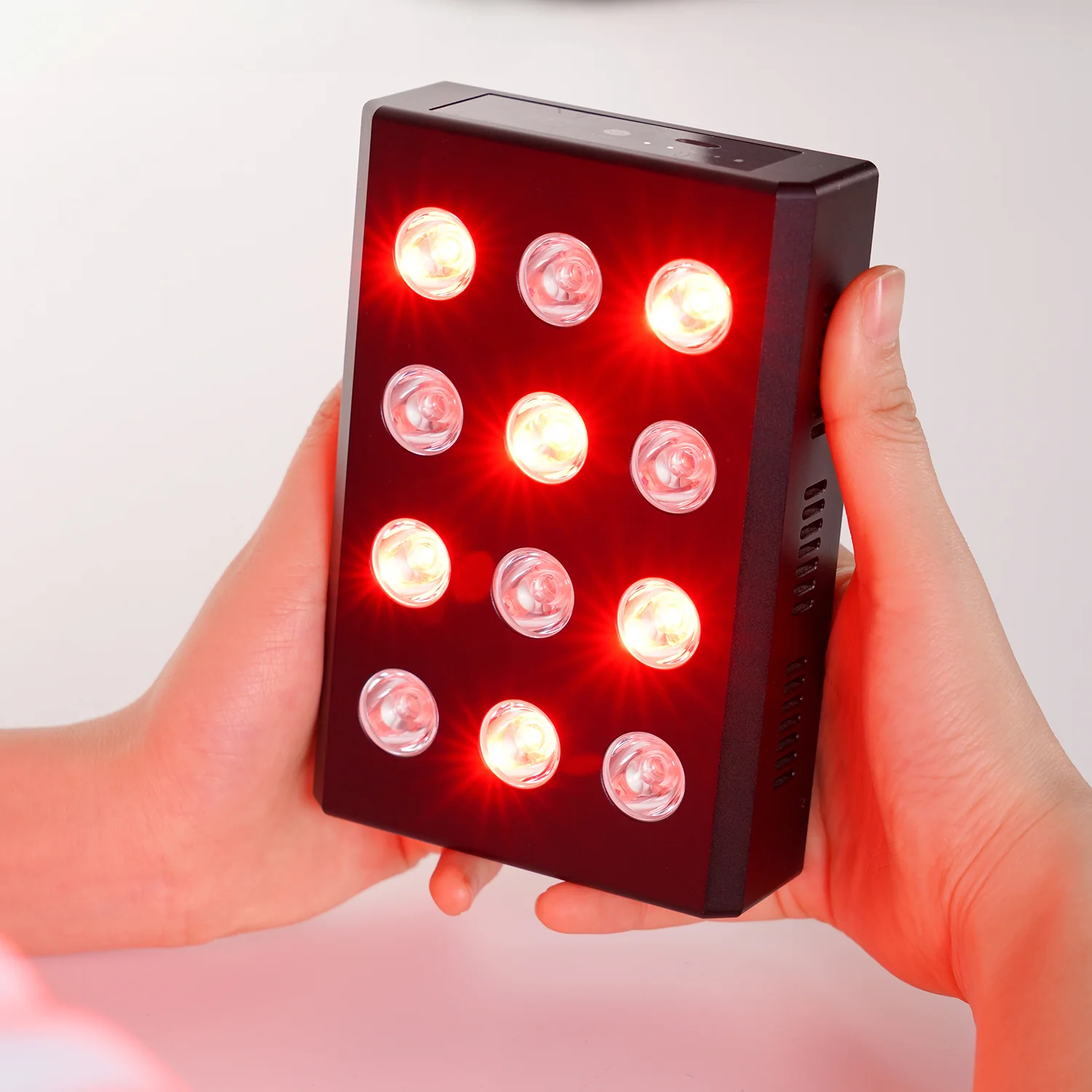 Professional Red Light Therapy Mini Panel for Precise Healing - Image 5